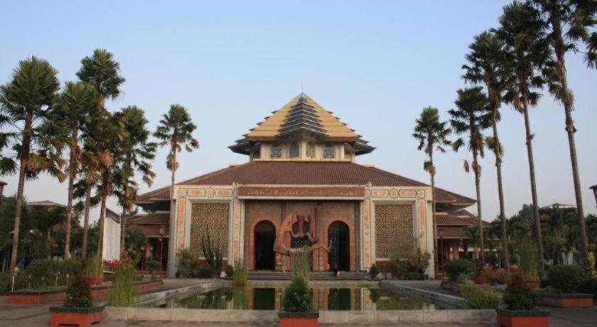 Hotel Tentrem Yogyakarta Exterior foto